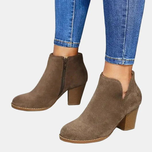 Emilia | Damen Wildleder Blockabsatz Ankle Boots mit Reißverschluss