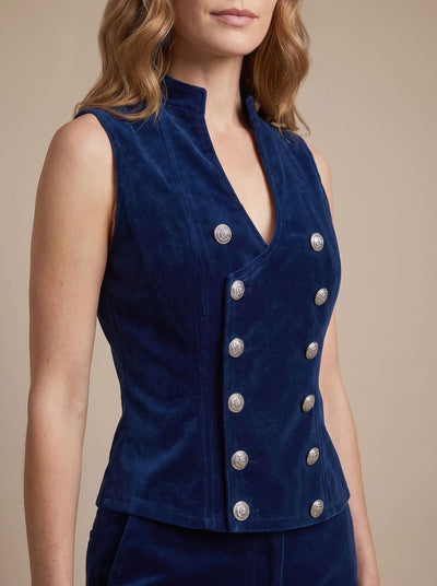 Greta | Damen Zweireiher Samt-Weste im Military-Stil tailliert