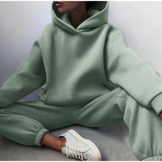 Doris | Damen Streetstyle Hoodie- und Jogginghose-Set