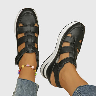 Judy Bequeme Flache Sandalen