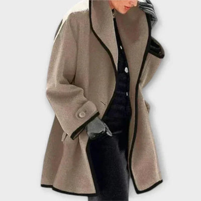 Clara | Eleganter Damen Women Coat mit Kontrastkanten Knopfverschluss