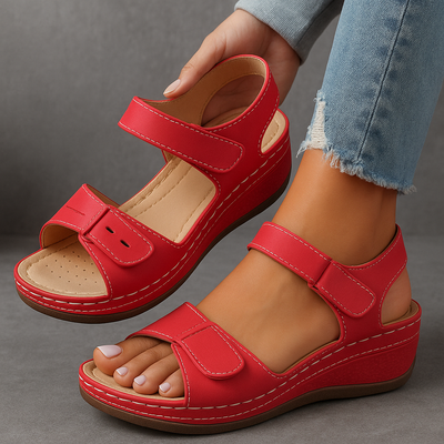 Nina Sandalen mit Keilabsatz