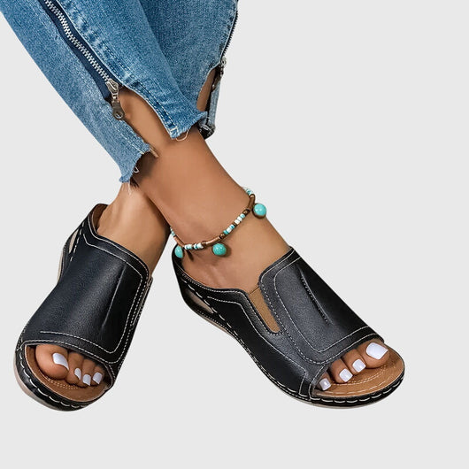 Aretha Bequeme Flache Sandalen