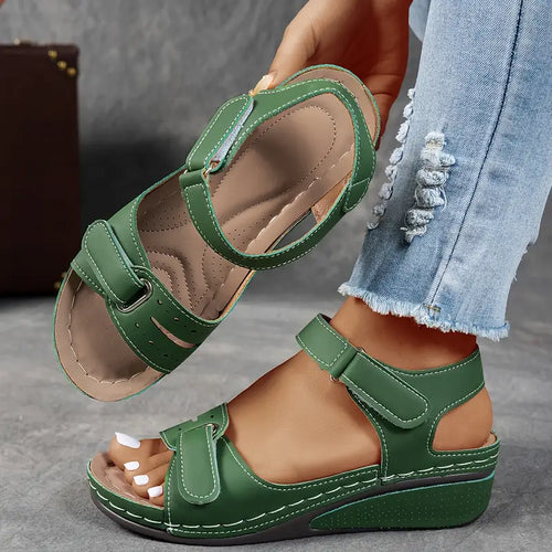 Nina Sandalen mit Keilabsatz