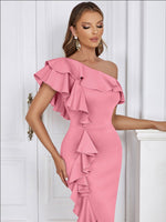 Katharina | Figurbetontes asymmetrisches Rüschen-Midikleid mit One-Shoulder-Ausschnitt