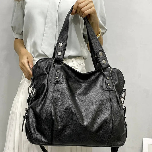Emilia | Geräumige schwarze Leder Tote bag mit Nietendetails