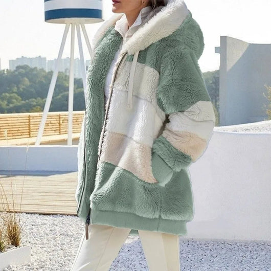 Franziska | Damen Winterjacke mit Farbblockmuster und Kapuze