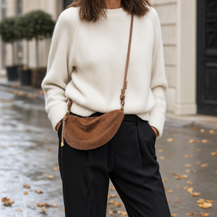 Ottershaw Veloursleder-Slingtasche