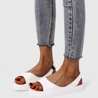 Emrynn Bequeme Flache Sandalen