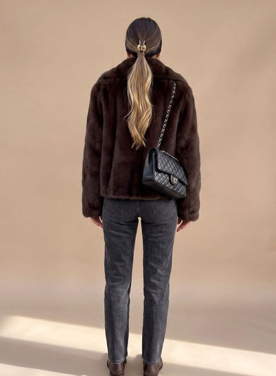 Johanna | Kunstpelzmantel Damen Kurz Klassischer Kragen Flauschige Jacke