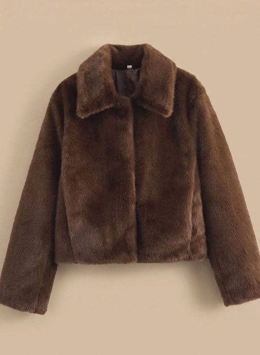 Johanna | Kunstpelzmantel Damen Kurz Klassischer Kragen Flauschige Jacke