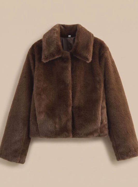 Johanna | Kunstpelzmantel Damen Kurz Klassischer Kragen Flauschige Jacke