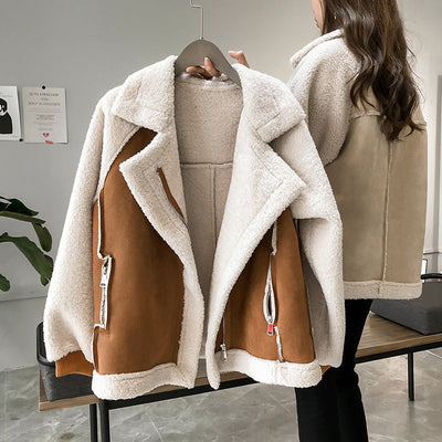Helene | Damen Weicher Übergroßer Mantel aus Kunstlammfell