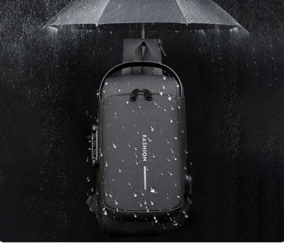 Leon | Multifunktionale Umhängetasche Herren wasserabweisend mit USB-Anschluss