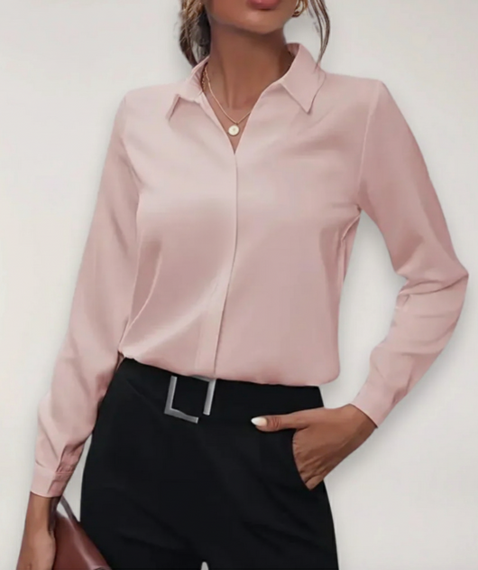 Stefanie | Damen Maßgeschneiderte Bluse mit Knopfleiste für Büro-Outfits