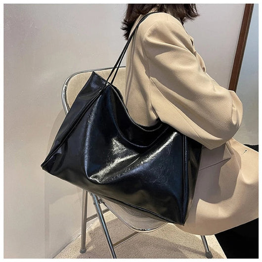 Annika | Retro PU-Leder Tote Bag Damen geräumige Schultertasche