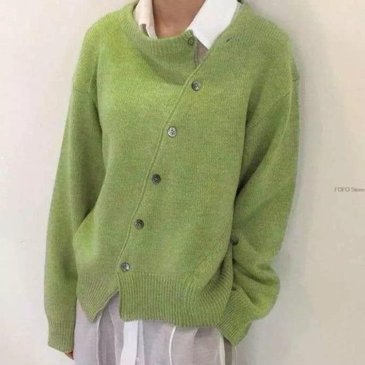 Nora | Strickjacke Damen Oversized Cardigan asymmetrische Knopfleiste