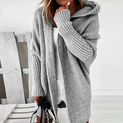 Annika | Strickjacke Damen Oversized Kapuzen Cardigan mit Fledermausärmeln