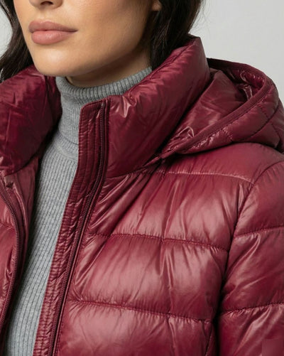 Johanna | Winterjacke Damen Ultraleichte Slim-Fit Daunenjacke mit Kapuze