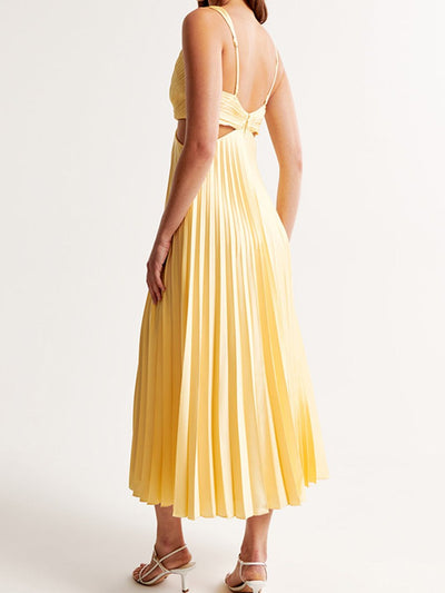 Evelyn | Plissiertes Damen-Maxikleid mit Cut-Out und V-Ausschnitt